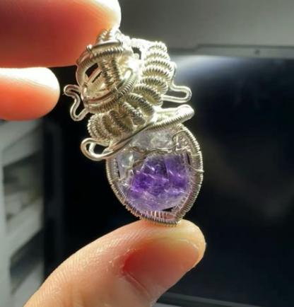 Natural crystal raw stone silver wire pendant handmade high-end handmade jewelry
